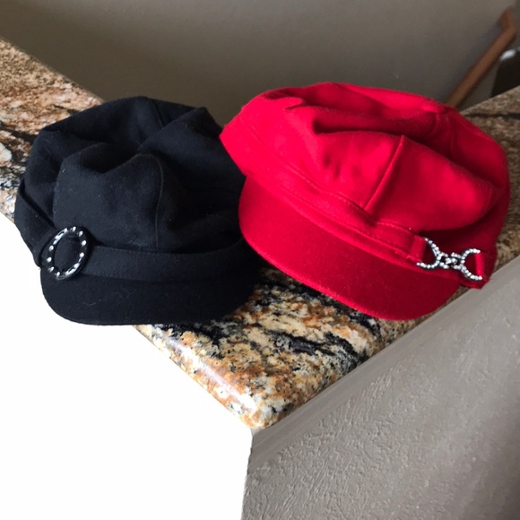 Accessories - Cabbie/ Paige Style Hat Wool Blend in Black